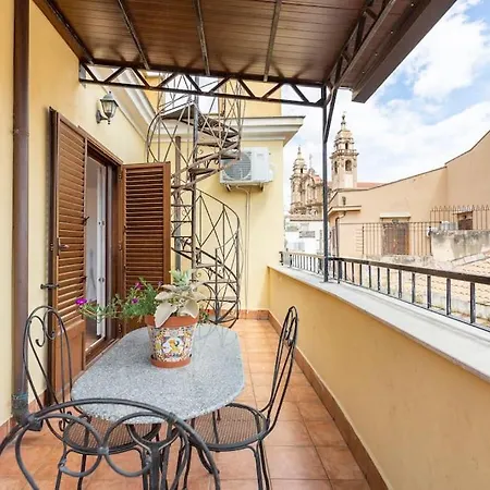 Luminos Vucciria Apartman *